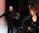 Mylène Farmer défile pour Jean-Paul Gaultier à Paris le 6 juillet 2011.