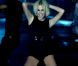 Pixie Lott, dans le clip All about tonight .