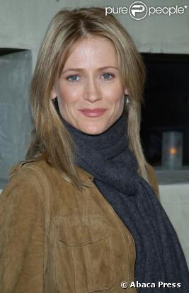 Kelly Rowan 