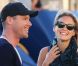 Bar Refaeli s'affiche avec son nouvel homme et dévalise Saint-Tropez