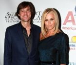 Jenny McCarthy et Jim Carrey à Miami le 6 février 2010 