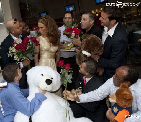 Jennifer Lopez a désormais sa poupée de cire au célèbre musée Madame Tussauds à New York le 2 août 2011