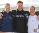 Zara Phillips retrouve le sourire et met les voiles avec son rival Ewan McGregor