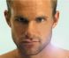 Pour le parfum Challenge Re/Fresh de Lacoste, Andy Roddick tombe le polo... Il fait chaud...