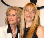 Mère et fille : Blythe Danner et Gwyneth Paltrow à Paris en 2003 
