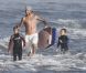 David Beckham à la plage à Malibu avec ses fils Romeo et Cruz, le 27 août 2011
