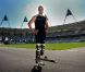 Les prothèses et la condition physique d'Oscar Pistorius lui permettent de courir avec les valides et de participer aux championnats du monde d'athlétisme de Daegu en Corée du Sud. 