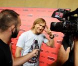 David Guetta fête la sortie de  Nothing but the beat  et de son documentaire sur Hollywood boulevard, à Los Angeles, le 30 août 2011.