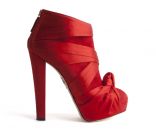   Les couleurs tendance de la rentrée : le rouge  
 Bottines, Charlotte Olympia, environ 920 €.     