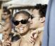Bar Refaeli : souriante et épanouie à Mykonos le 18 août 2011