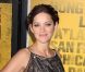 Marion Cotillard, jeune maman radieuse au côté de Matt Damon et sa boule à zéro