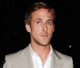 Le très beau et élégant Ryan Gosling lors du festival du film de Toronto le 9 septembre 2011