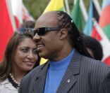 La chanteuse Monique Coleman, la femme du Secrétaire Général de l\'ONU Yoo Soon-Taek et Stevie Wonder ont célébré la Journée Internationale de la Paix de l\'ONU à New York le 15 septembre 2011
