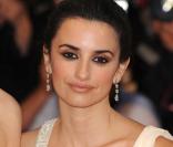 Penélope Cruz avec Laurence Fishburne dans L'Alchimiste