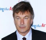 Alec Baldwin présent pour Tony Bennett qui célèbre son 85e anniversaire et la sortie de l\'album <em>Duets II</em> sur la scène de l\'Opera de New York, le 18 septembre 2011.