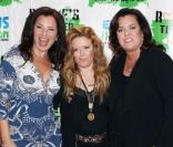 Fran Drescher et Rosie O'Donnell lors de la soirée organisée par Rosie O'Donnell en faveur de son association Theatre for Kids, à New York le 19 septembre 2011