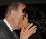Frédéric Mitterrand et Rachida Dati lors du dîner organisé au Musée Rodin à l'occasion de la journée de l'Azerbaïdjan. Paris, le 15 septembre 2011.