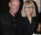 Mireille Darc et son mari Pascal Desprez lors du dîner organisé au Musée Rodin à l'occasion de la journée de l'Azerbaïdjan. Paris, le 15 septembre 2011.