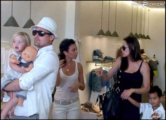 Brad Pitt et Angelina Jolie font leur shopping chez Bonpoint