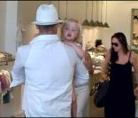 Brad Pitt et Angelina Jolie font leur shopping chez Bonpoint