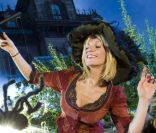 Sandrine Corman jette un sort à Maléfique pour Disneyland Paris.