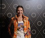 Victoria Abril lors de la soirée de lancement de la collection Signature de la marque Tod\'s. Ambassade d\'Italie à Paris, le 2 octobre 2011