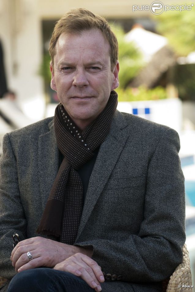 Kiefer Sutherland concentré lors du MIPCOM à Cannes, le 3 octobre 2011