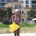 Kelly Rowland : Infiniment sexy et heureuse sur la plage