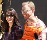 Ian Ziering et sa femme Erin se sont rendus avec leur petite Mia à la ferme de 