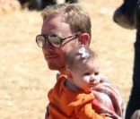Ian Ziering et sa petite princesse Mia à la  ferme de 