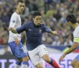 Samir Nasri lors du match nul entre la France et la Bosnie le 11 octobre 2011 au Stade de France à Saint-Denis