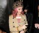 Katy Perry se met dans l'ambiance londonienne avec un look branché mais douteux ! Londres, 13 octobre 2011