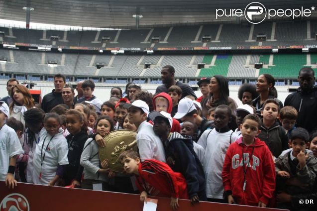 Grégory Coupet, Teddy Riner, Christine Kelly, Christine Aaron et Ladji Doucouré le 12 octobre 2011 au Stade de France dans le cadre de la journée Le Sport pour Tous organisé par la Fonsation K d'urgence