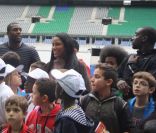 Teddy Riner, Christine Kelly, Ladji Doucouré le 12 octobre 2011 au Stade de France dans le cadre de la journée Le Sport pour Tous organisé par la Fonsation K d\'urgence