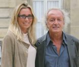 Didier Barbelivien et sa compagne Laure. A 56 ans, il est devenu papa pour la quatrième fois; Laure lui a donné des jumelles Louis et Lola en janvier 2011. 