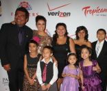 George Lopez et Eva Longoria unis lors de la soirée Padres contra el cancer à Las Vegas, le 15 octobre 2011