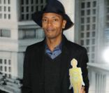 Jeff Mills le 18 octobre 2011 à Paris pour le vernissage de l'exposition Metropolis à la Cinémathèque française.