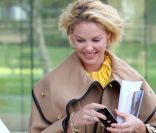 Katherine Heigl à la station essence, arbore un look à désirer. Le 20 octobre 2011