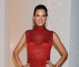 Alessandra Ambrosio lors de la soirée Rodeo Drive Walk of Style à Beverly Hills le 23 octobre 2011 