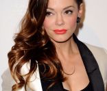 Rose McGowan lors de la soirée amfAR organisée à Los Angeles le 27 octobre 2011