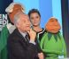 Jacques Mailhot et des marionnettes dans l'émission Vendredi sur un plateau !, diffusée le 28 octobre 2011 sur France 3