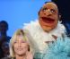 Maryse Gildas et une marionnette dans l'émission Vendredi sur un plateau !, diffusée le 28 octobre 2011 sur France 3