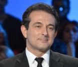dans l'émission Vendredi sur un plateau !, diffusée le 28 octobre 2011 sur France 3