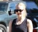 Amanda Seyfried fait un jogging avec son chien et son coach sportif dans les rues de Hollywood le 28 octobre 2011