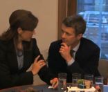 Le prince Frederik et la princesse Mary recevaient le prince William et sa femme à Copenhague le 2 novembre 2011, pour sensibiliser l'opinion à la situation de la Corne de l'Afrique à l'occasion d'une visite en compagnie du prince Frederik et de la princesse Mary du centre d'approvisionnement de l'UNICEF. 