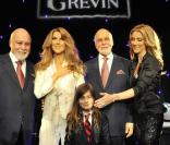 Céline Dion recoiffe discrètement René-Charles 