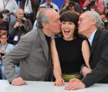 Séquence bisou à Cannes : Les frères Dardenne et leur héroïne 
