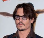 Johnny Depp lors de l\'avant-première de Rhum Express, le 8 novembre 2011, à Paris.