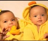 Les jumeaux de Mariah Carey en photo sur le plateau du Rosie Show