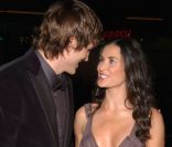 Demi Moore et Ashton Kutcher fous d'amour en novembre 2006 à Los Angeles 